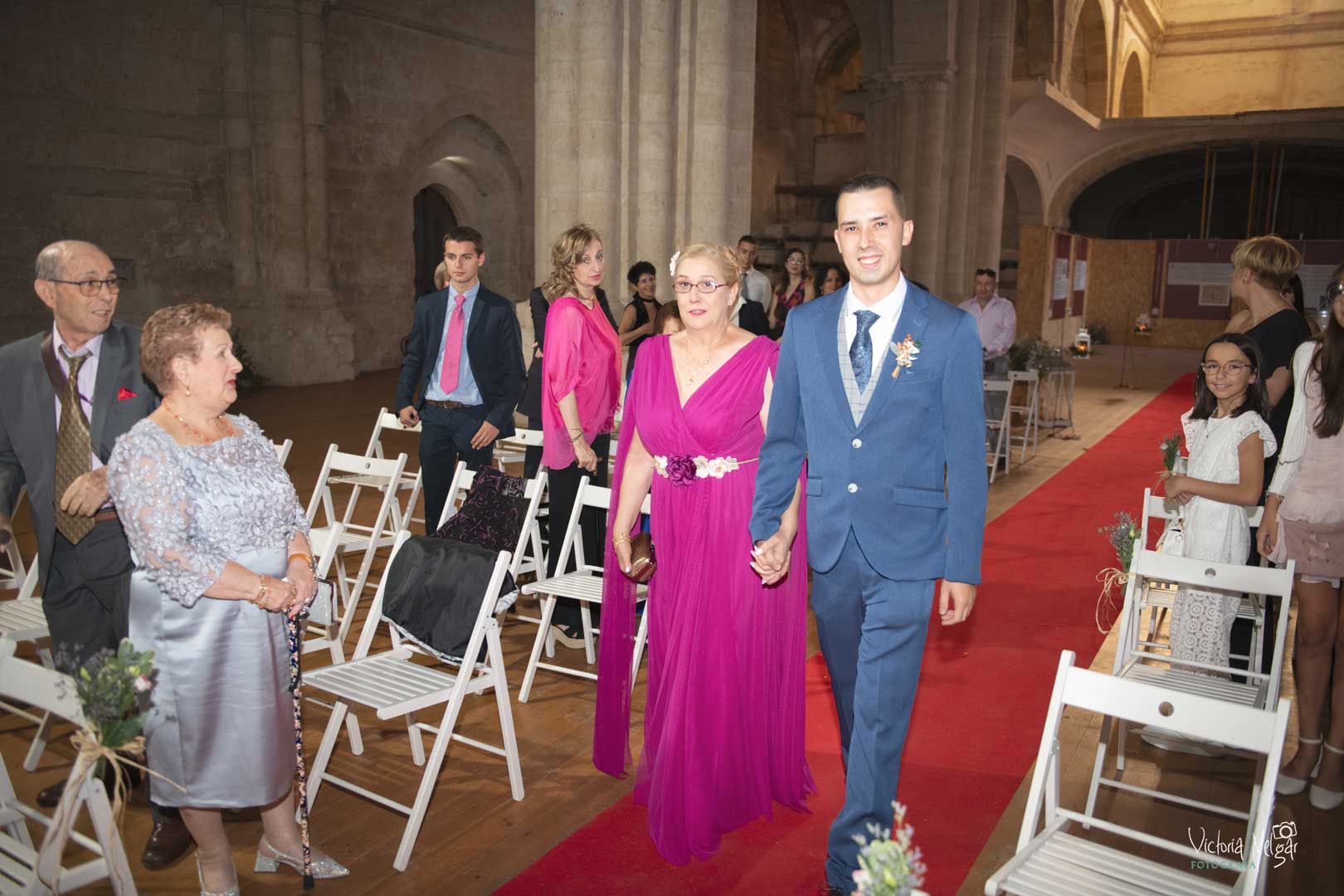 Cristina y Mario Boda victoria melgar reportajes de boda en Valladolid