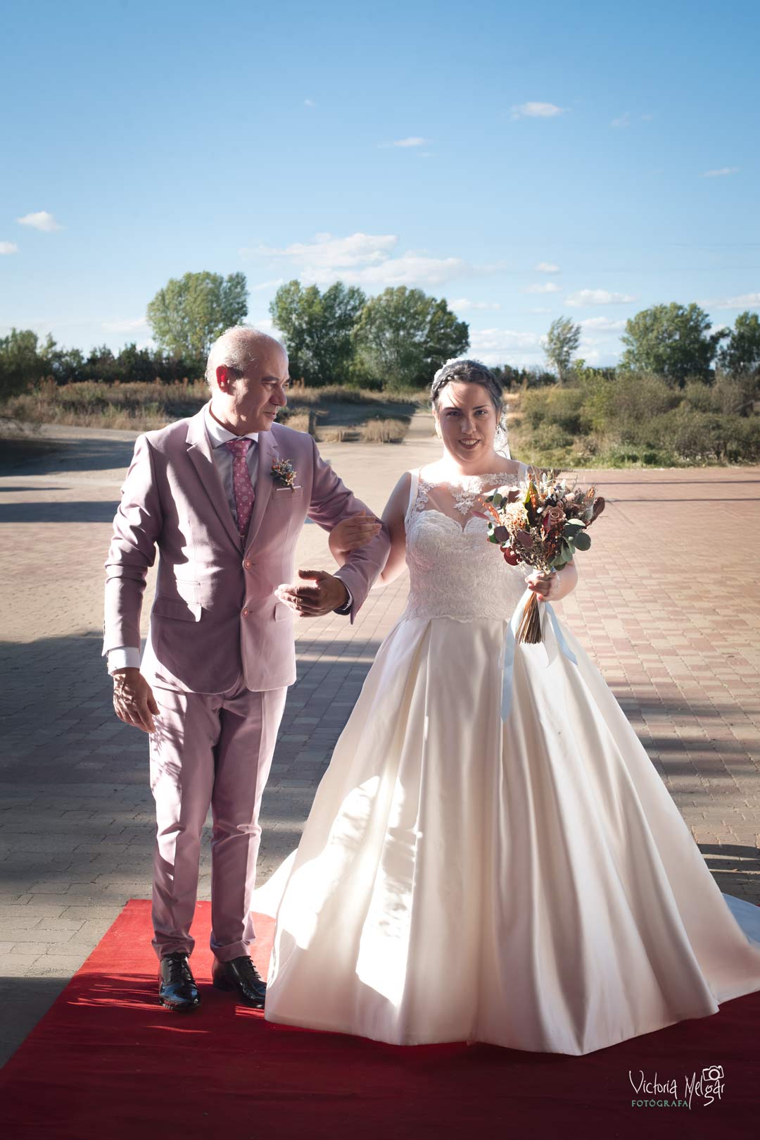 Cristina y Mario Boda victoria melgar reportajes de boda en Valladolid