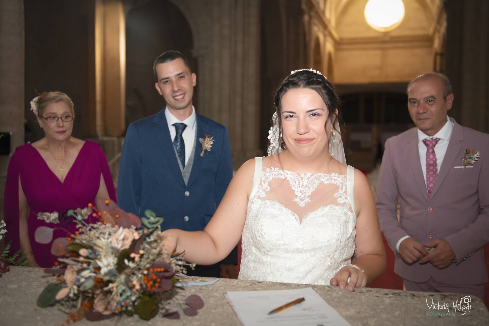 Cristina y Mario Boda victoria melgar reportajes de boda en Valladolid