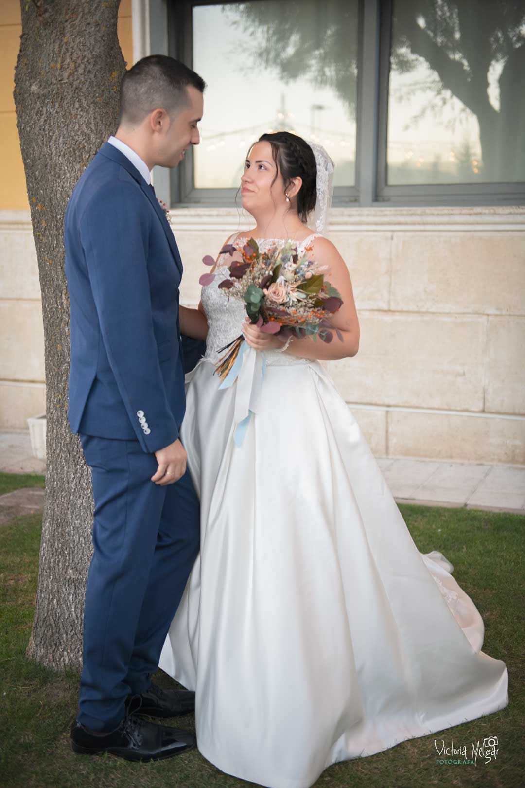 Cristina y Mario Boda victoria melgar reportajes de boda en Valladolid