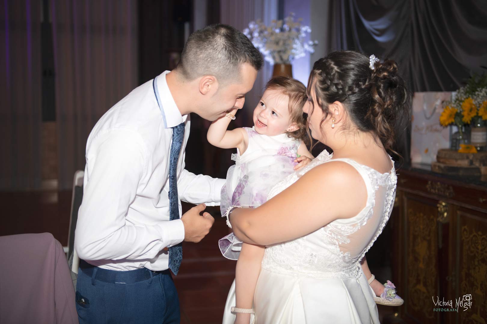 Cristina y Mario Boda victoria melgar reportajes de boda en Valladolid