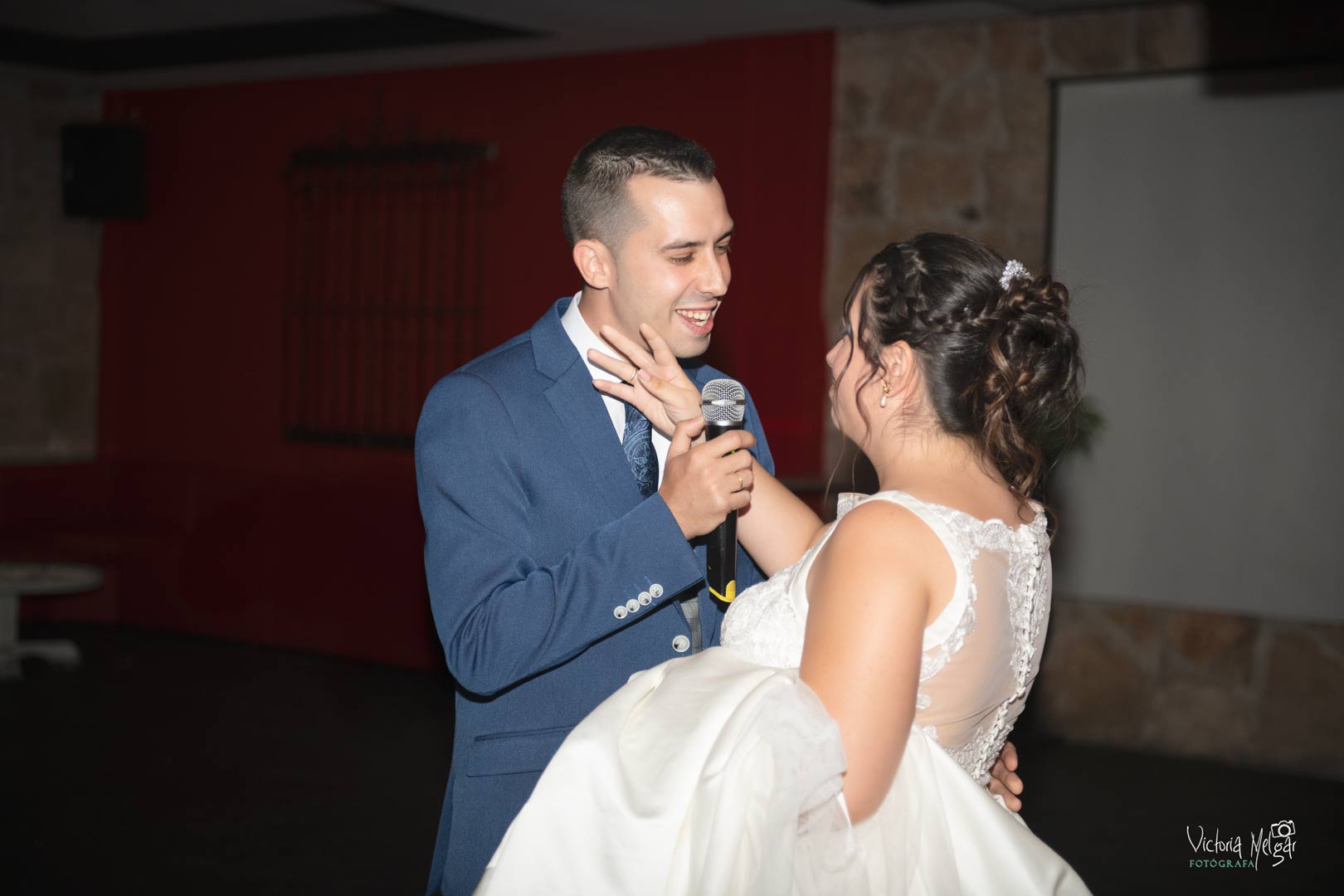 Cristina y Mario Boda victoria melgar reportajes de boda en Valladolid