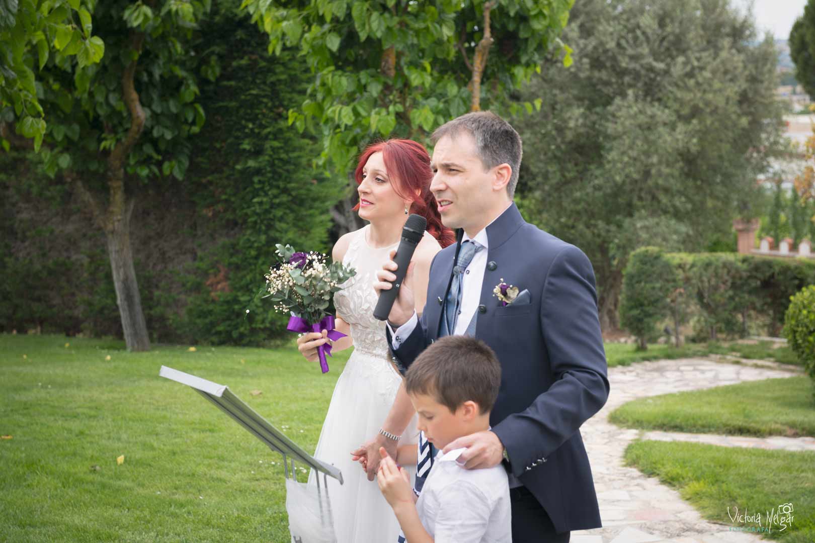 Cristina y Miguel Boda victoria melgar reportajes de boda en Valladolid