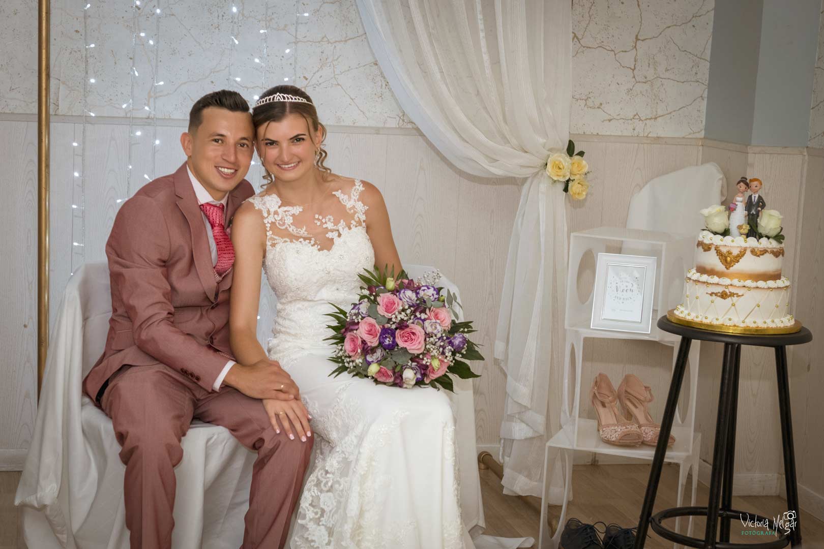 Layla y Lorenzo Boda victoria melgar reportajes de boda en Valladolid