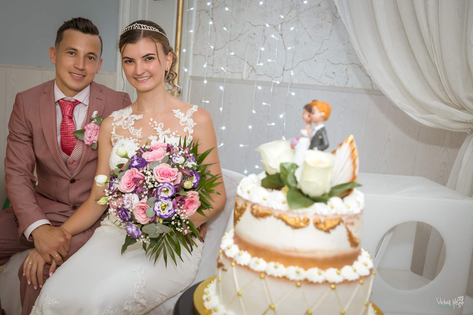 Layla y Lorenzo Boda victoria melgar reportajes de boda en Valladolid