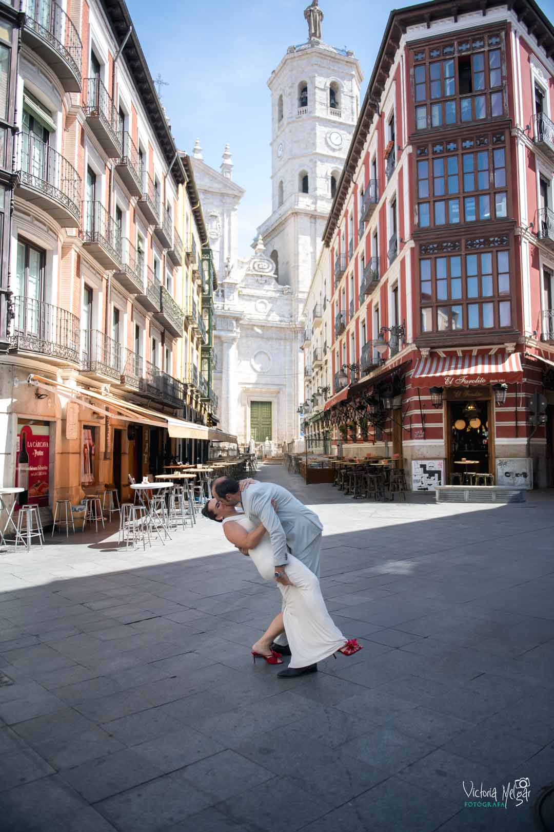 Silvia y Samuel Boda victoria melgar reportajes de boda en Valladolid