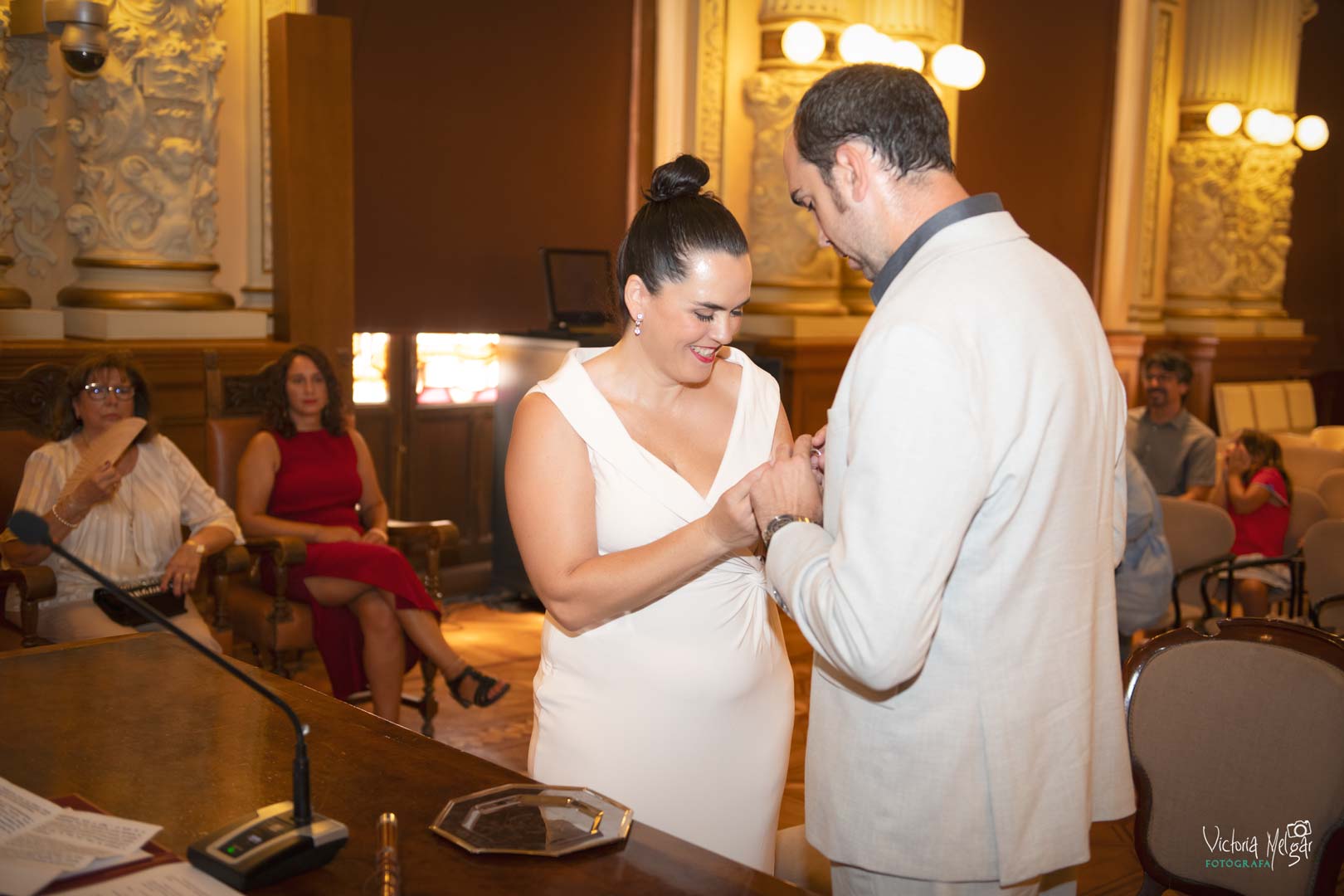 Silvia y Samuel Boda victoria melgar reportajes de boda en Valladolid